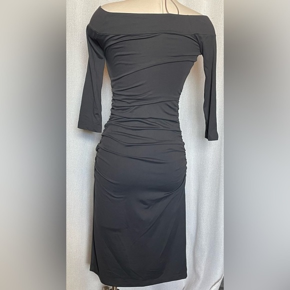 Susana Monaco gathered off shoulder dress - Picture 2 of 5